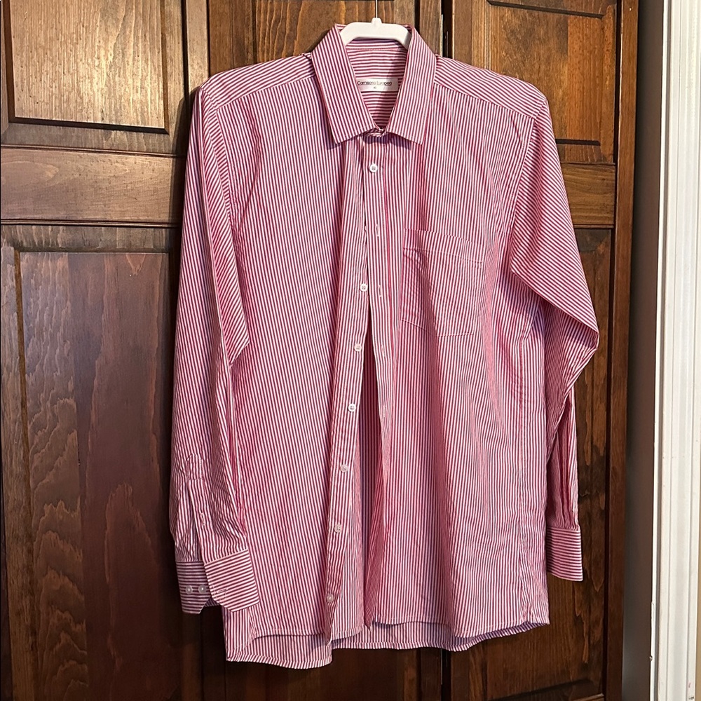 Camisera Europea Red and White Striped Shirt